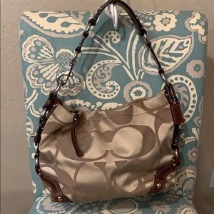 Coach Carly Bag 🌻